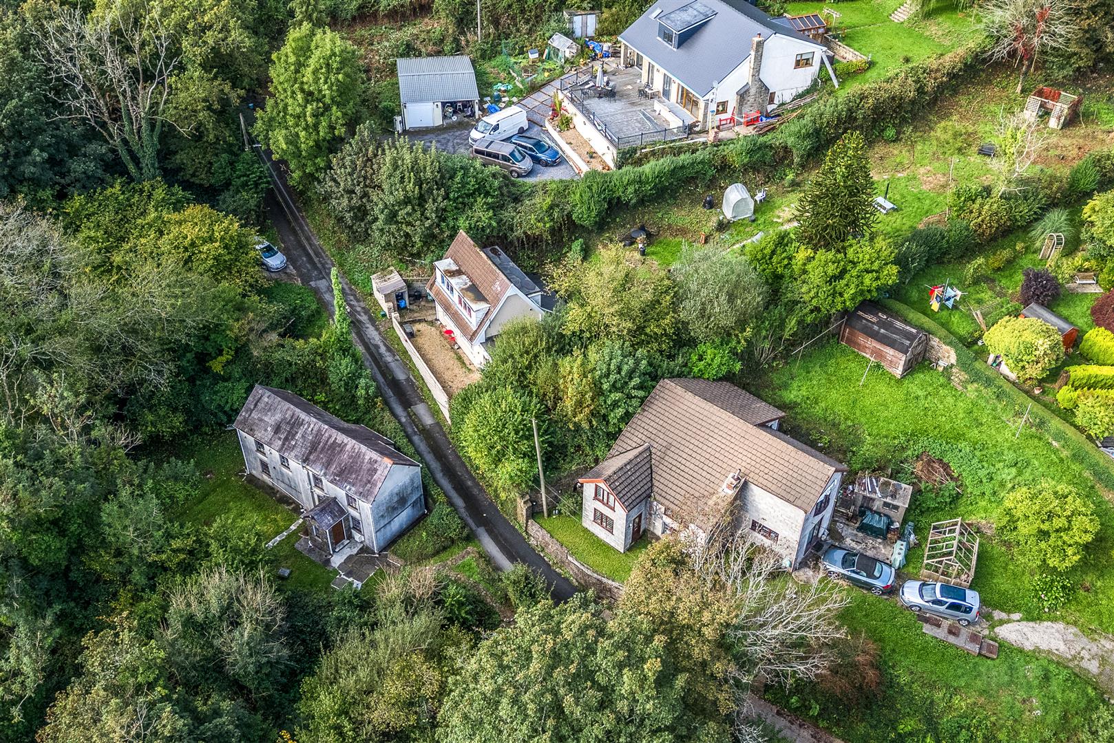 Land on the North-East Side of, and Land Lying to the South-West 38 Yr Allt Llangennech, Llanelli, SA14 8YU